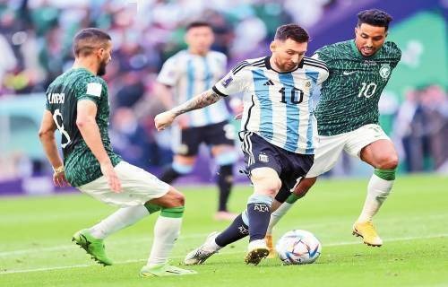 0-2大冷门，西甲第5遭西甲第13掀翻，连送2点球酿悲剧