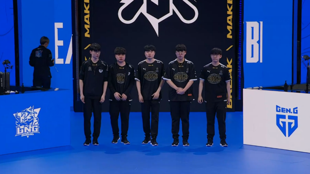 中的少見進 中的少見進